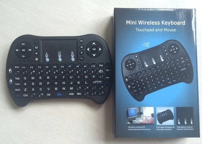 Mode privé I8 Flying Squirrel Smart Touch Game USB2.4G Clavier complet TV Brain Télécommande sans fil