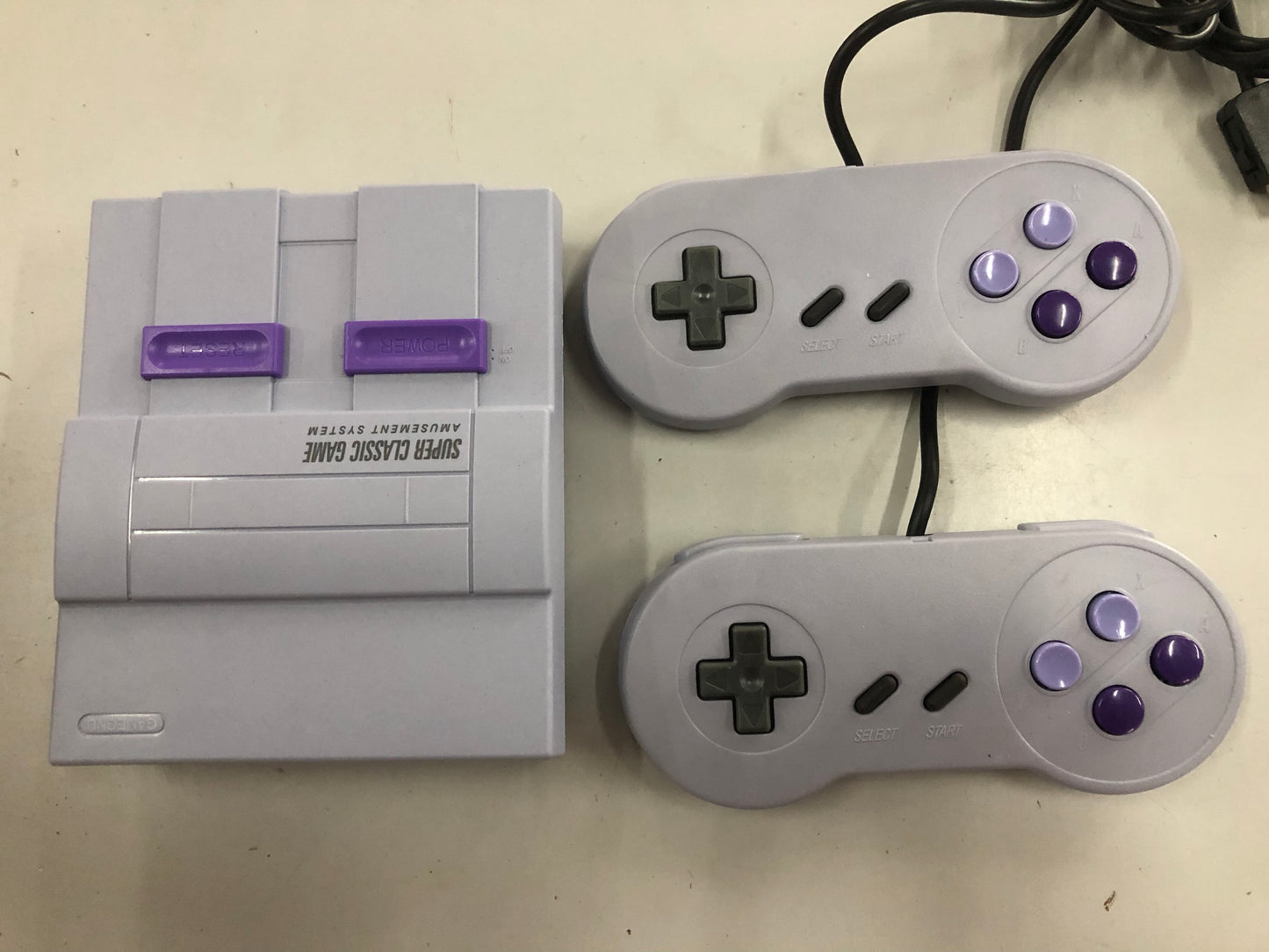 Réplique de la console de jeu SNES 16 bits MINI