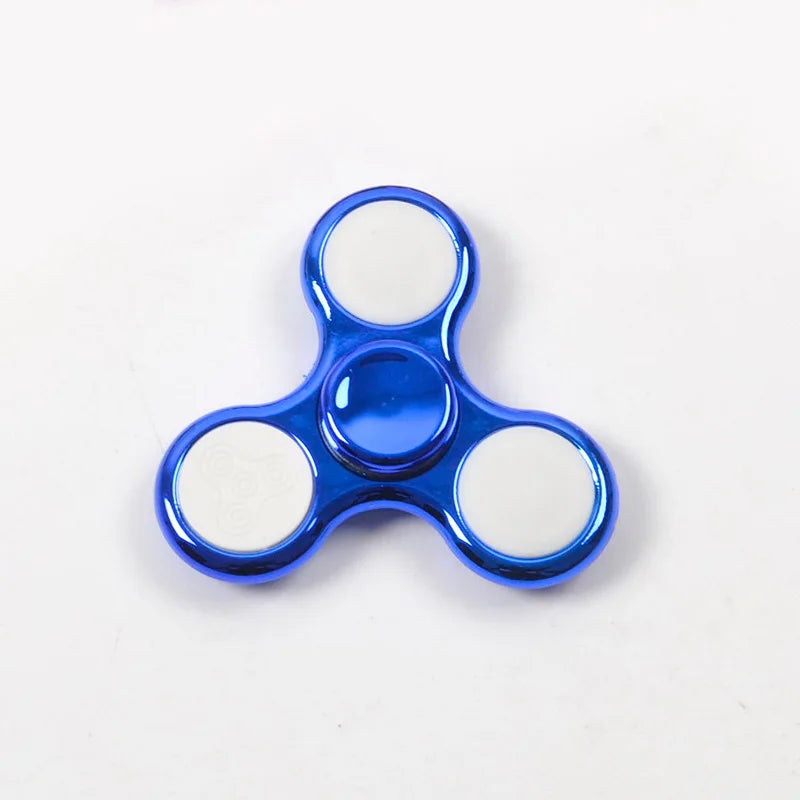 Jouet de nuit Couleur aléatoire Multi-style coloré Lumineux Fidget Spinner Jouet anti-stress Jouet fantaisie pour enfants Jouet LED pour enfants