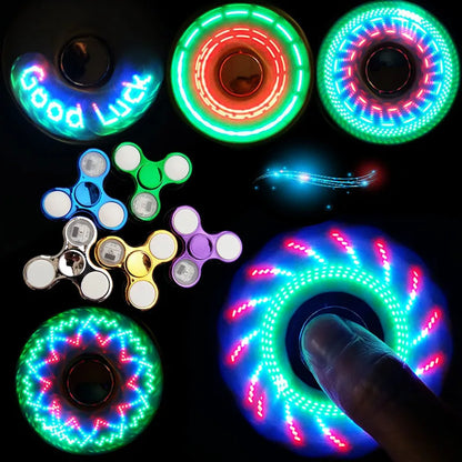 Jouet de nuit Couleur aléatoire Multi-style coloré Lumineux Fidget Spinner Jouet anti-stress Jouet fantaisie pour enfants Jouet LED pour enfants