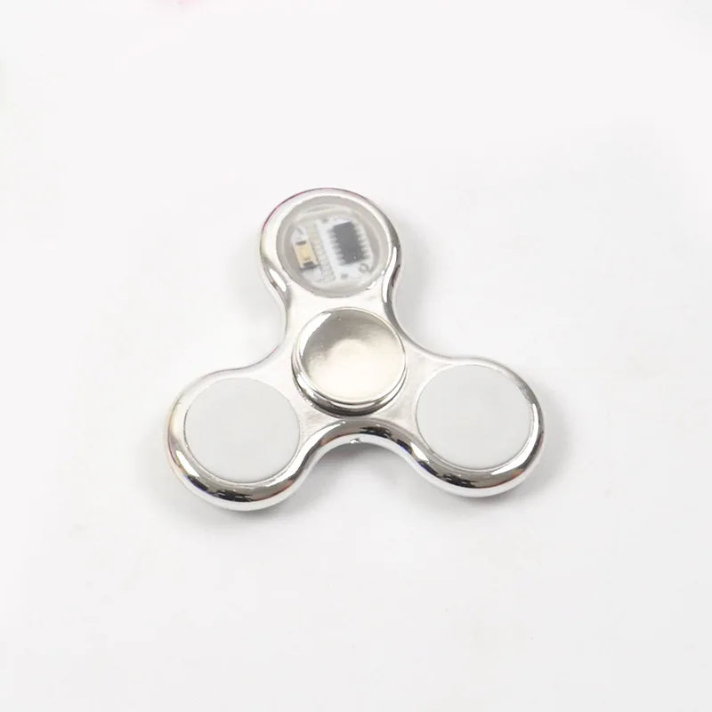 Jouet de nuit Couleur aléatoire Multi-style coloré Lumineux Fidget Spinner Jouet anti-stress Jouet fantaisie pour enfants Jouet LED pour enfants