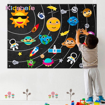 Craftstory Outer Space Felt Board for Toddlers Solar System Kids Flannel Board Astronaut Planet Storytelling Interactive Playset