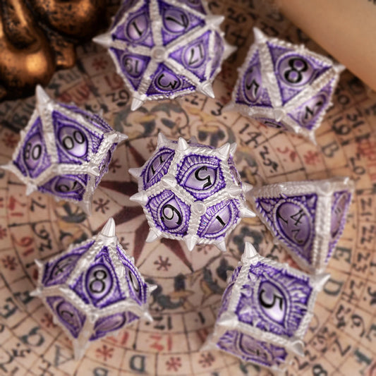 Ensemble de dés DND en métal pour jeu de donjons et dragons Dice D6 pour jeux de rôle de joueur de fête de dés dés tranchants dés de divination 7PCS