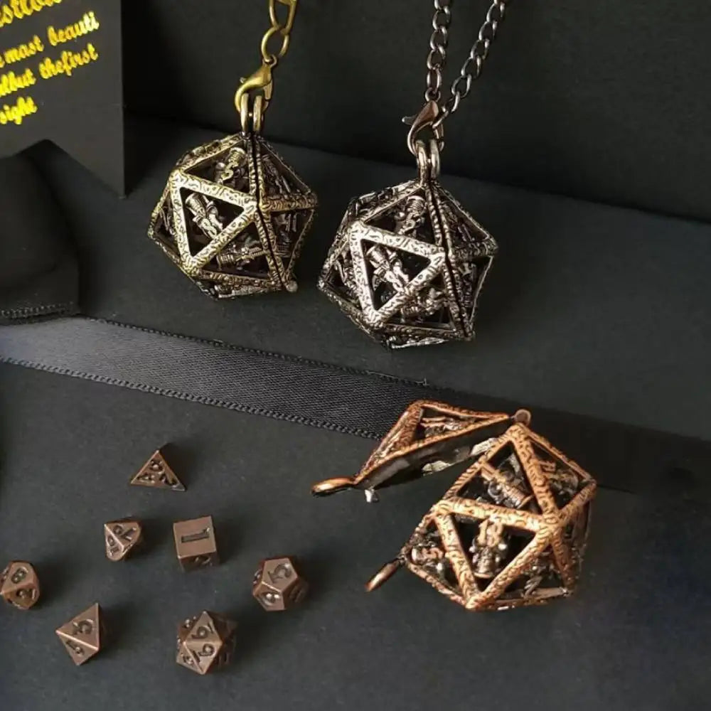 Skull Dice D20 Dice Keychain Necklace D20 Metal Hollow Box with 7pcs DND Metal Dice Set,Board Game Dice Mini Dice Kit RPG Dice