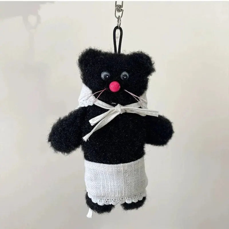 2024 Mignon Ours Noir Tablier Tête Couverture En Peluche Porte-clés Kawaii Sac À Dos Pendentif Mode Voiture Porte-clés Garçon &amp; Filles Femmes Sac Accessoires