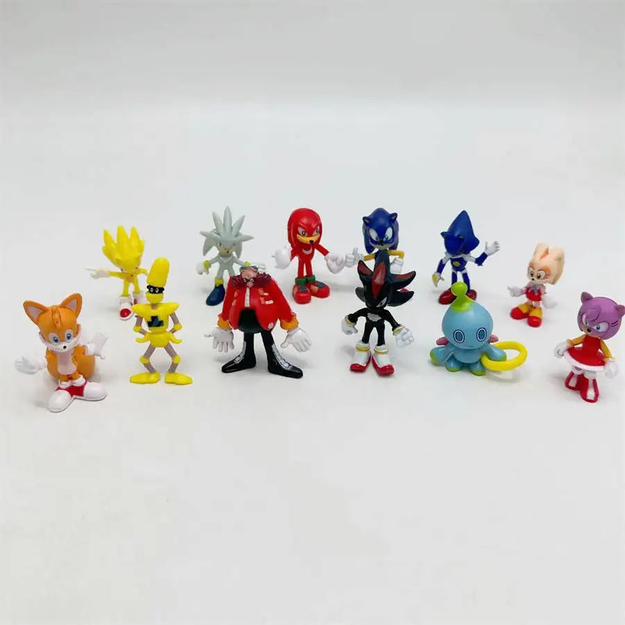 Lot de 12 figurines en vinyle de Super le hérisson