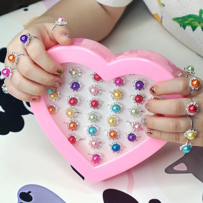 36 anillos de aleación con gemas y perlas para niñas pequeñas, bonitos anillos para disfrazarse con caja de presentación, regalo de cumpleaños para niñas