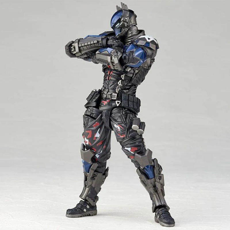 AMAZING YAMAGUCHI Arkham Knight Action Figure #024 Model PVC Bat 17cm Collection Movable Anime Figurine Toys for Child‘s Gifts