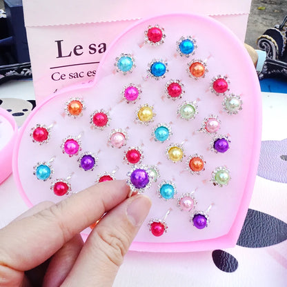 36 anillos de aleación con gemas y perlas para niñas pequeñas, bonitos anillos para disfrazarse con caja de presentación, regalo de cumpleaños para niñas