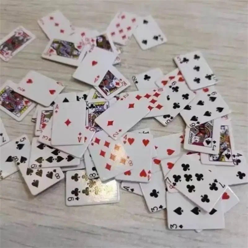 Jeux de mini poker, poker pour pouce, cartes de poker de voyage, parodie de petits jouets, accessoires de jeu multijoueur de bureau