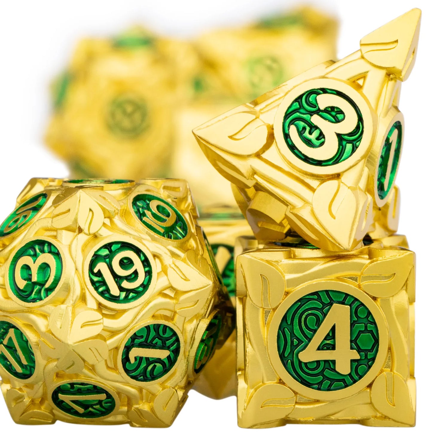 7PCS DND Metal Golden Green RPG Polyhedral For Dungeon and Dragon Tabletop Role Playing Game D and D Dice Set D20 D12 D10 D8 D6