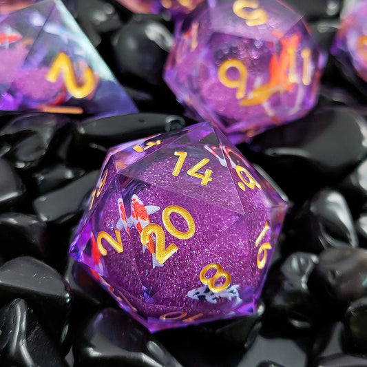 RPG Liquid Core Dice Resin DND Dice Set Daisy Fish Dice Player for Dungeon and Dragons Game Polyhedral Resin Dice Set 7pcs