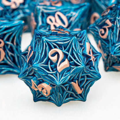 ORIFANTUO 7CPS Dés en métal bleu Dnd Dés polyédriques D&amp;D pour D et D Dungeon et Dragon Pathfinder Jeu de rôle de table Dés