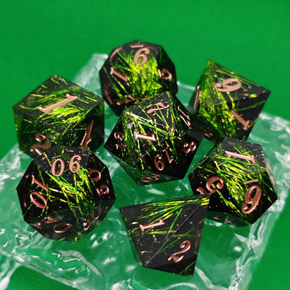 DND Dice set RPG Resin Dice for Dungeon and Dragons Game Dice Party dnd Dices Sharp Edge Dice Handmade Polyhedral Dice set 7PCS