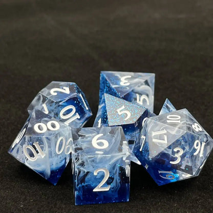 Juego de 7 dados de resina DND, juego de dados poliédricos de resina RPG para juegos de mesa, dados afilados de resina TRPG, dados de resina hechos a mano COC DND, dados azules