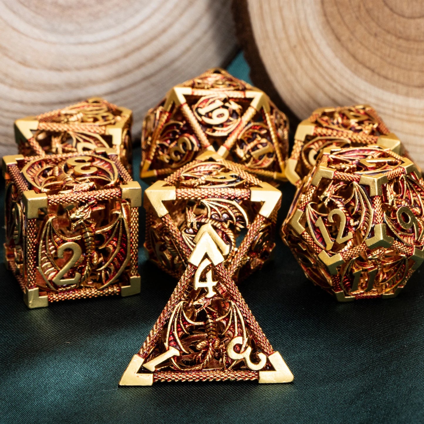 Dados de metal de dragón hueco Juego de dados DND Juego de rol D&amp;D Dados de mazmorra poliédricos Dados de dragón Juego de rol grande D20 D12 D10 D8 D6 D4