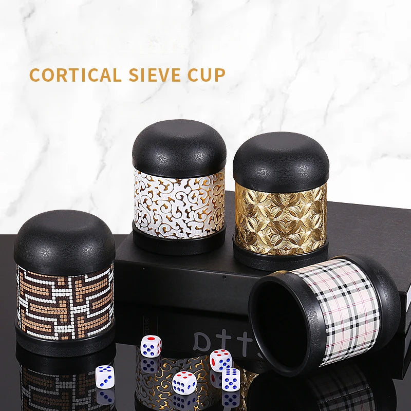 1pc Nouveau Créatif Champignon Tête Tamis Tasse Shake PU Cuir Dés Tasses Shaker Tasses pour Bar Party Yahtzee Farkle Dice Games