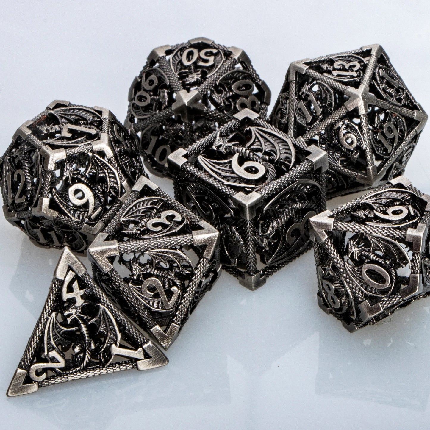 Juego de dados de metal hueco DND con forma de dragón, 7 piezas, para juegos de mesa de rol de mazmorras y dragones, juego de dados D&amp;D D20 D12 D10 D8 D6 D4