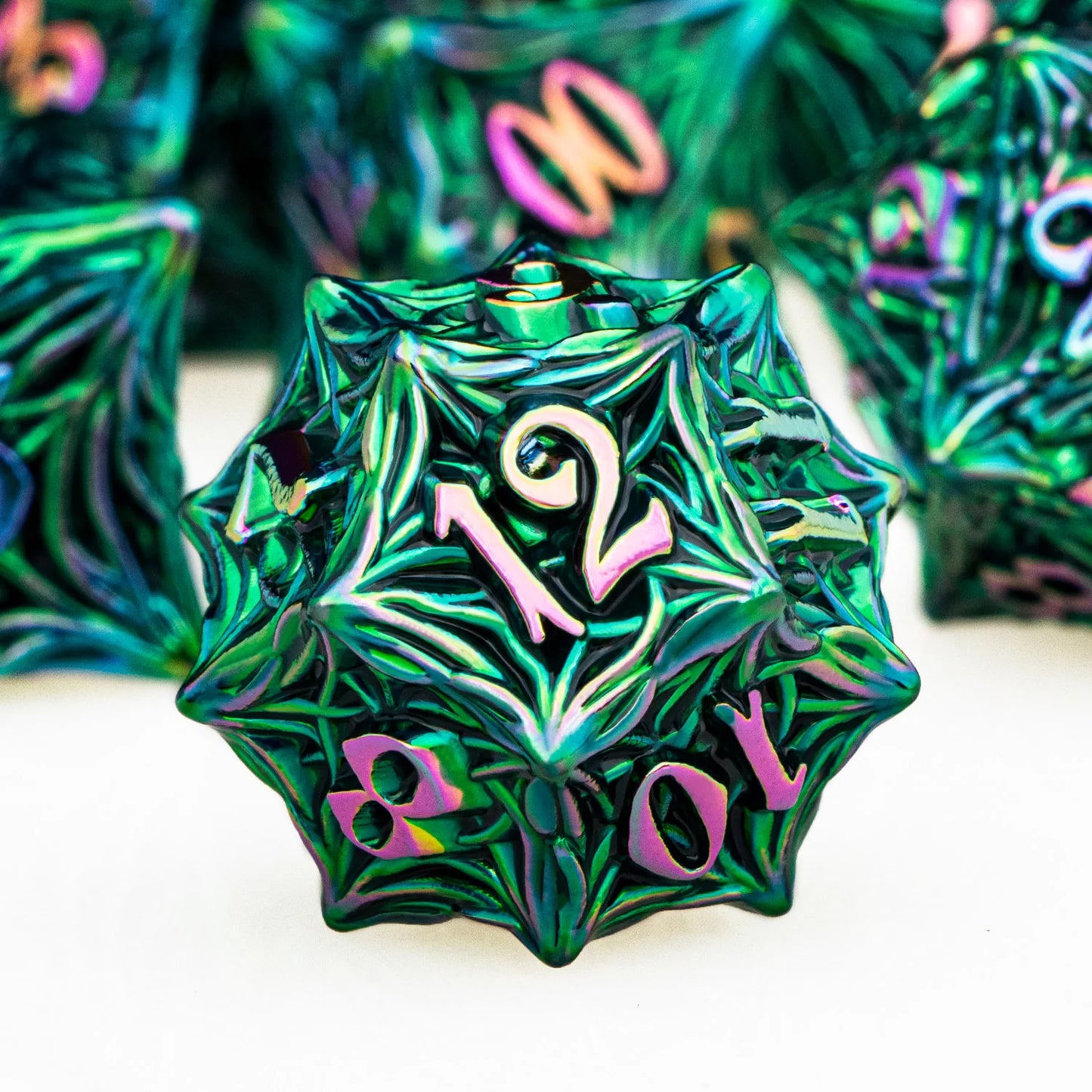 ORIFANTUO 7CPS Dés en métal colorés verts Dnd Dés polyédriques D&amp;D pour jeux de rôle Dnd Dungeon et Dragon Pathfinder