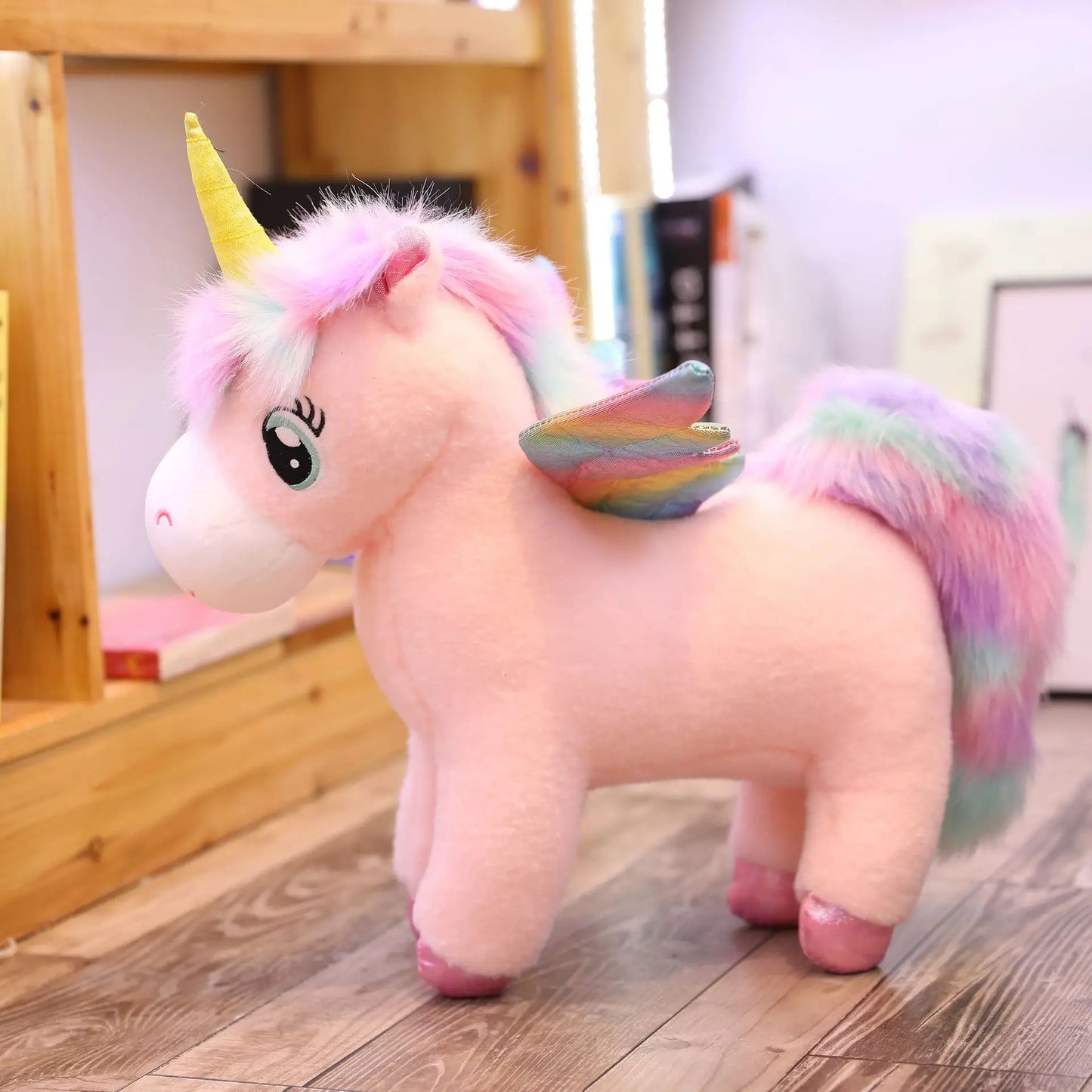 Jouet en peluche licorne aux ailes arc-en-ciel fantastiques et brillantes, jouet géant en peluche pour enfants