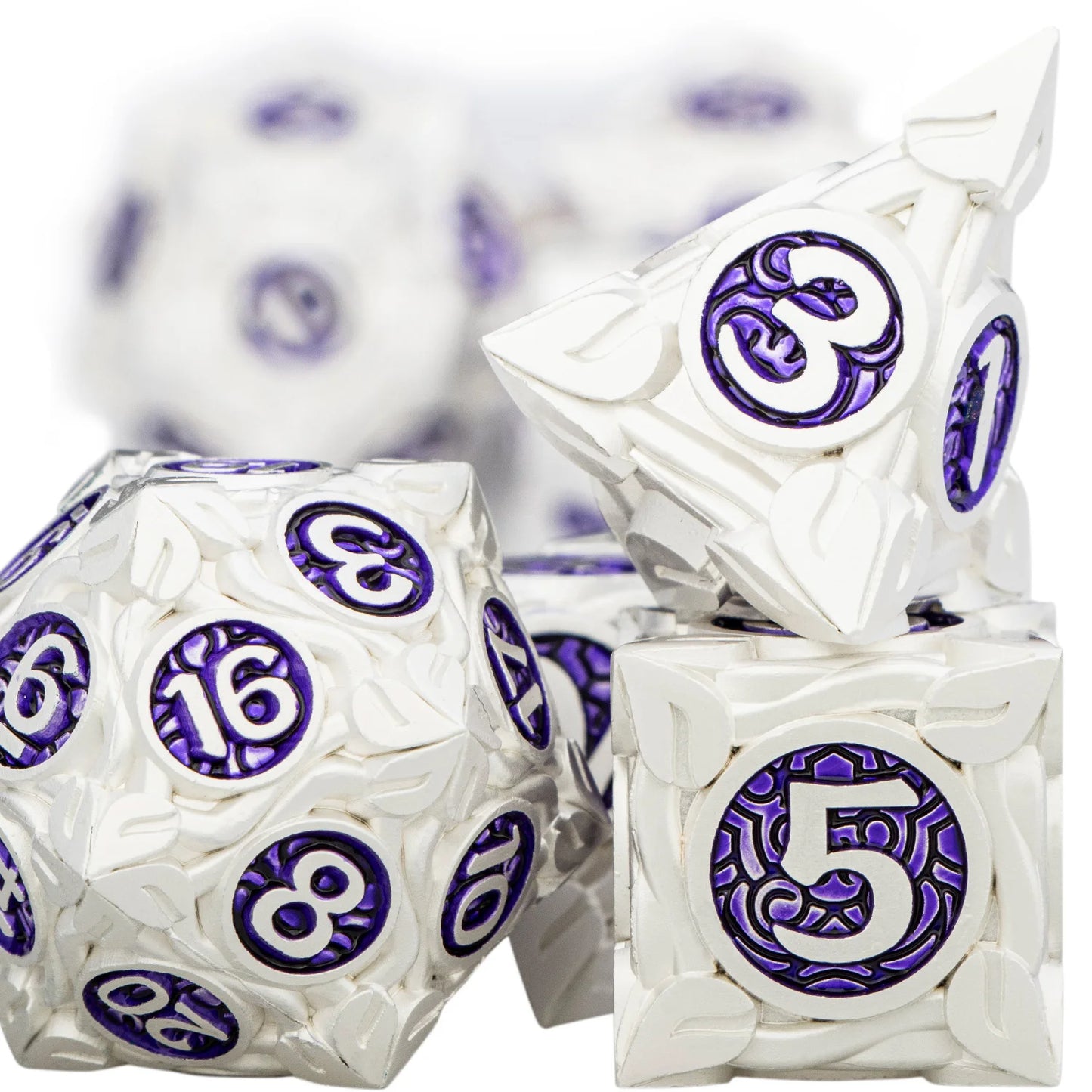 Juego de 7 dados poliédricos de metal plateado y morado para juegos de rol de mesa Dungeon and Dragon, DND y D20, D12, D10, D8, D6