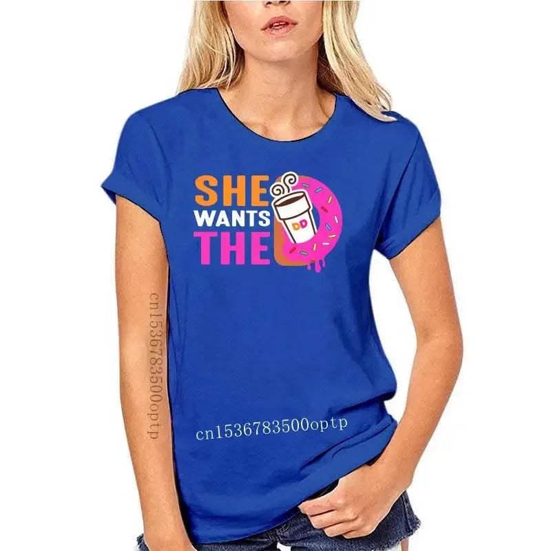 Camiseta de "SHE WANTS THE D DUNKIN DONUT" para hombre y mujer, 2022