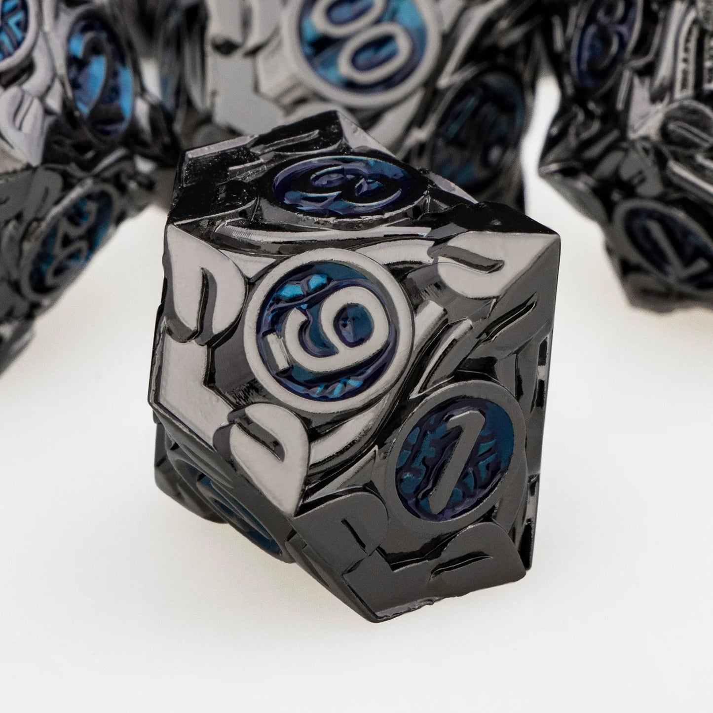 DND Metal Black Nickel Blue RPG Polyhedral pour jeux de rôle sur table Dungeon and Dragon D et D Dice Set D20 D12 D10 D8 D6