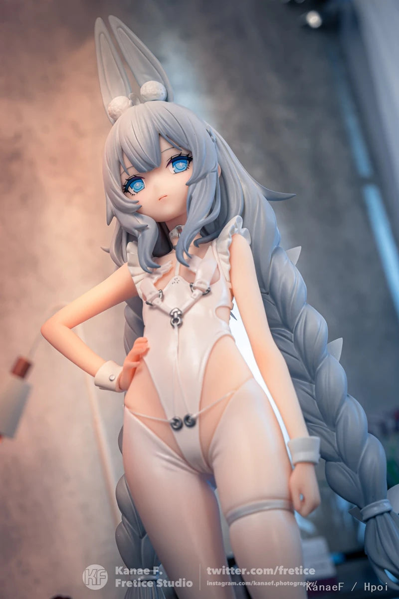 Figura de anime Azur Lane de 26 cm, MNF Le Malin, figura de acción de chica sexy, figura de Malin con cola de caballo doble, modelo coleccionable de PVC, muñeca de juguete