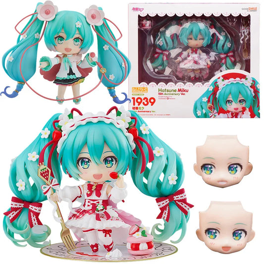 Figurine d'anime Hatsune Miku 10 cm #1939 15e anniversaire Strawberry Miku Figurine d'action #1940 PVC Collection Modèle Poupée Jouets Cadeau