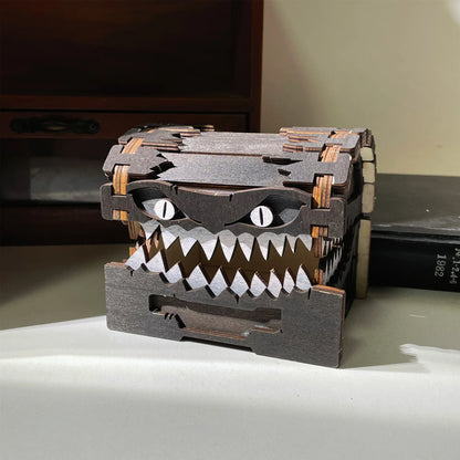 Bandeja de dados de madera para DnD, caja de dados decorativa, caja de colección de dados con dientes de monstruo para jugadores de rol, decoración del hogar, torre de dados de metal de resina