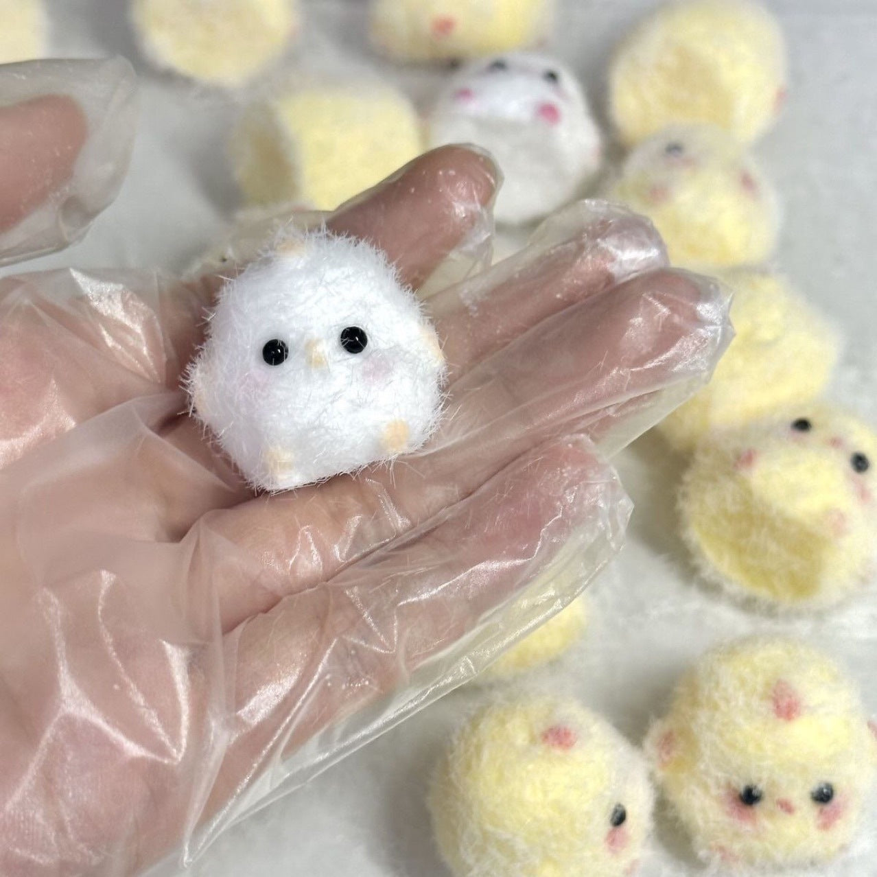 QQ Pop-up Little Chicken Pinching Le Send Girlfriend Baby Accessories Toys